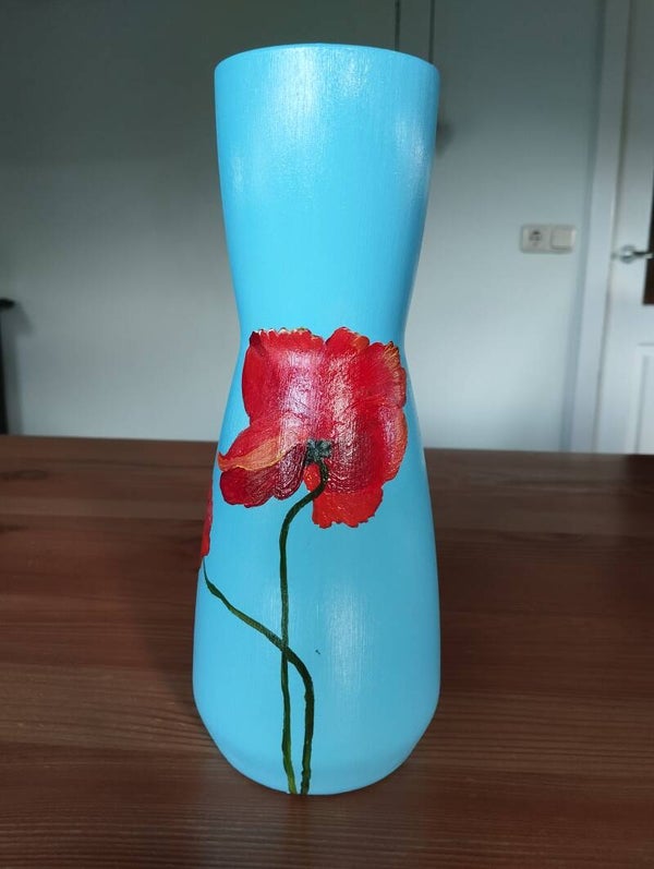 Vaas ' hemelsblauw met klaprozen' 1