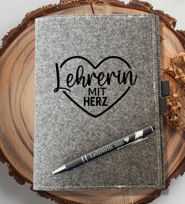 Notizbuch inkl. Kugelschreiber  Lehrerin mit Herz