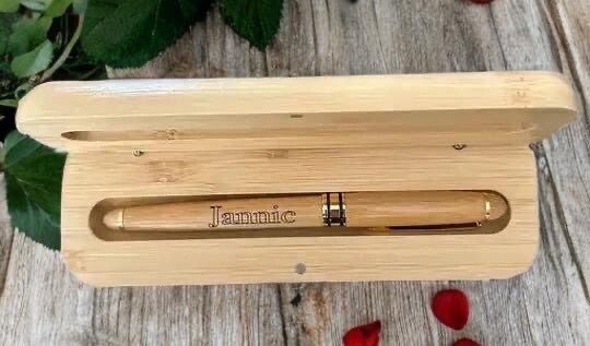Bambus Kugelschreiber mit Etui