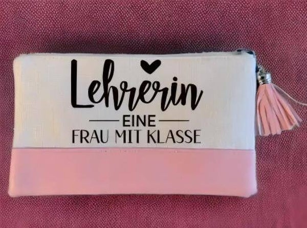 Krimskramstäschli Lehrerin eine Frau mit Klasse