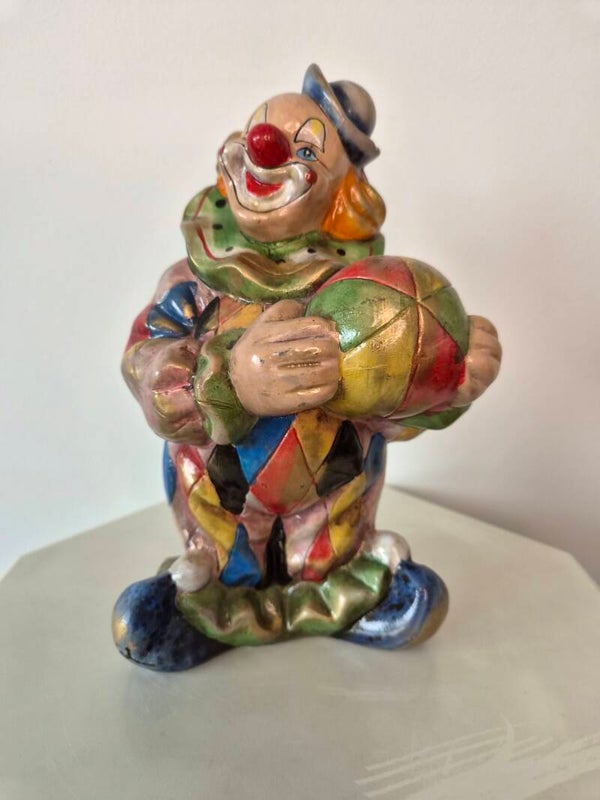Handgeschilderde keramische spaarpot- clown met bal