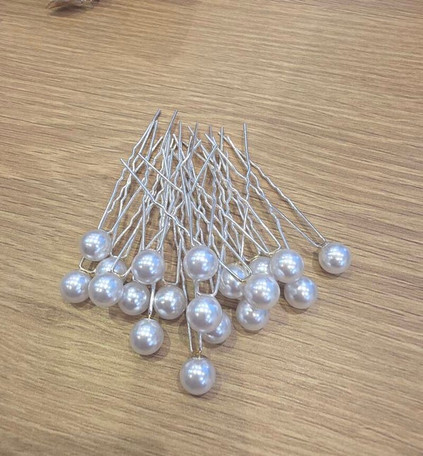 Scatter Pearl Set
