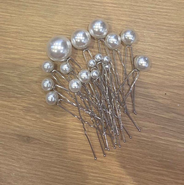 Dotty Pearl Scatter Set