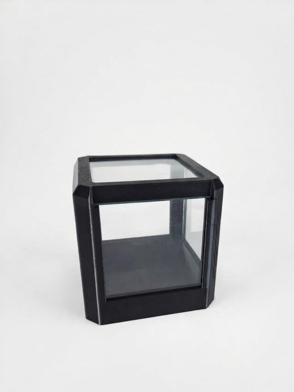 Terrarium dla pająka lub modliszki - 10x10x10 cm