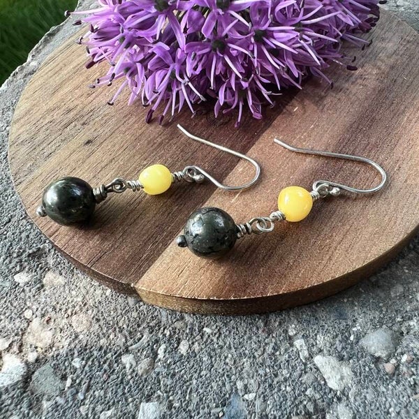 Honey Stone - Sol Unik håndlavet øreringe Sølv & Rav