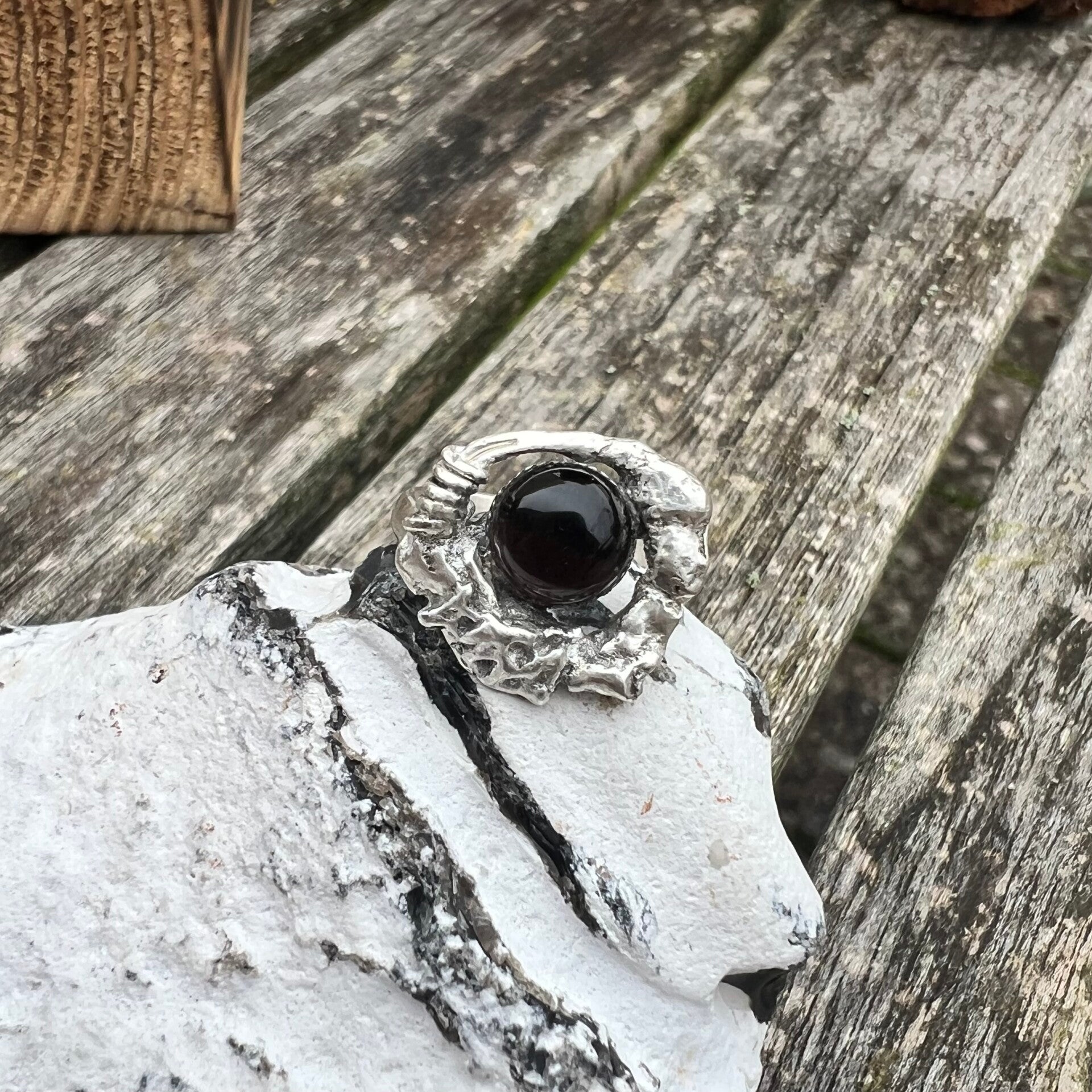 Wildcrafted - Urkraft Eri Unik håndlavet sølvring Røgkvartz