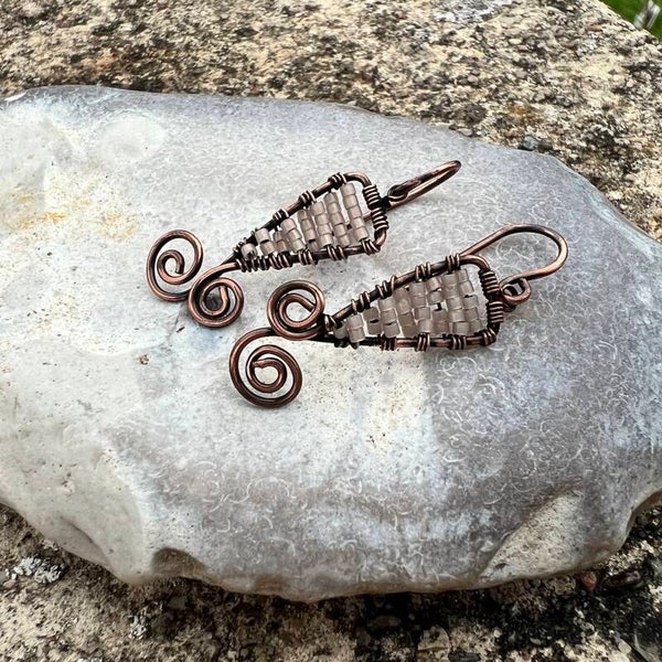 Copper Tales - Glimt Unik håndlavet øreringe