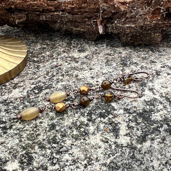 Nature Spirit - Amber spiral Unik håndlavet øreringe