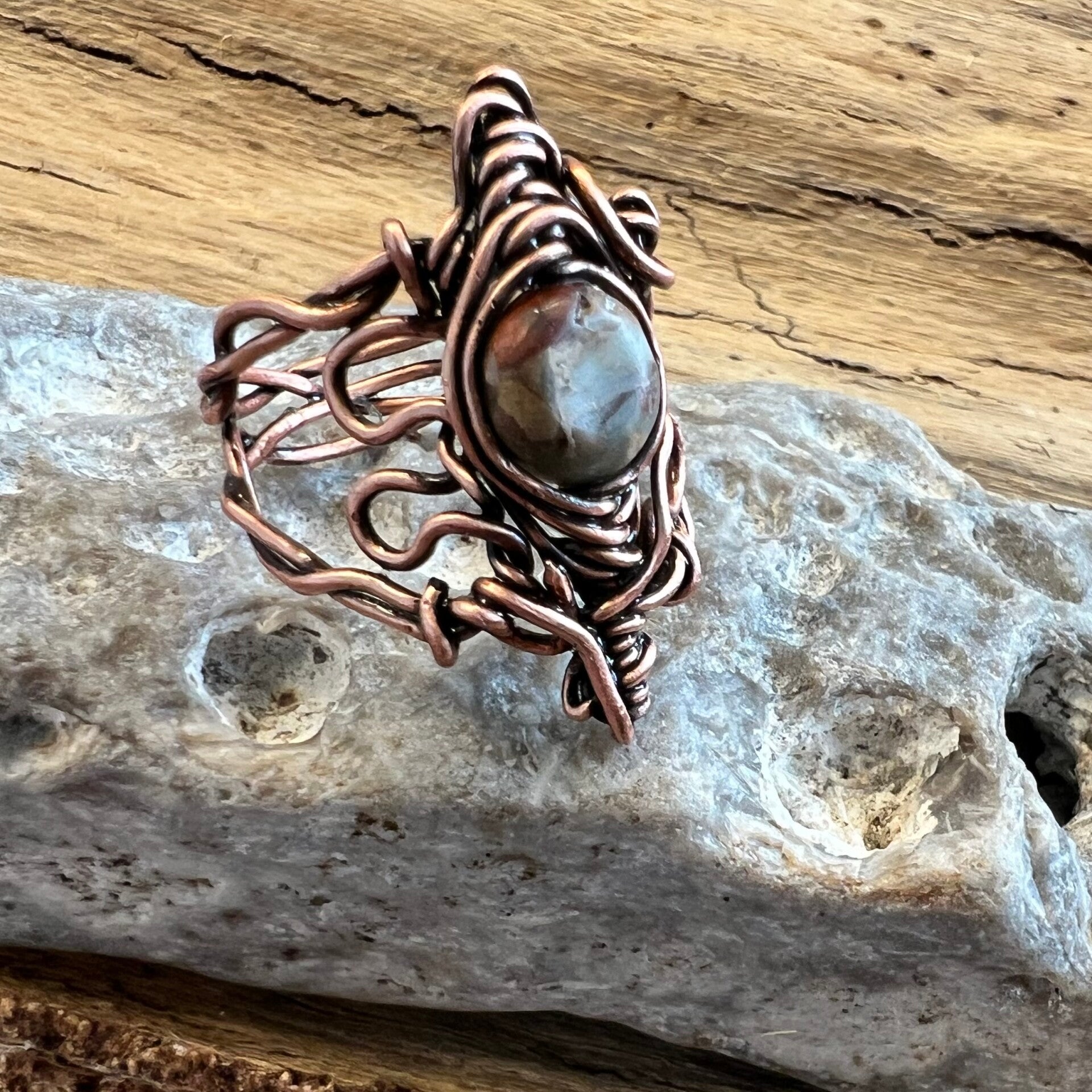 Roothbound – Jordspor Unik håndlavet ring i kobber