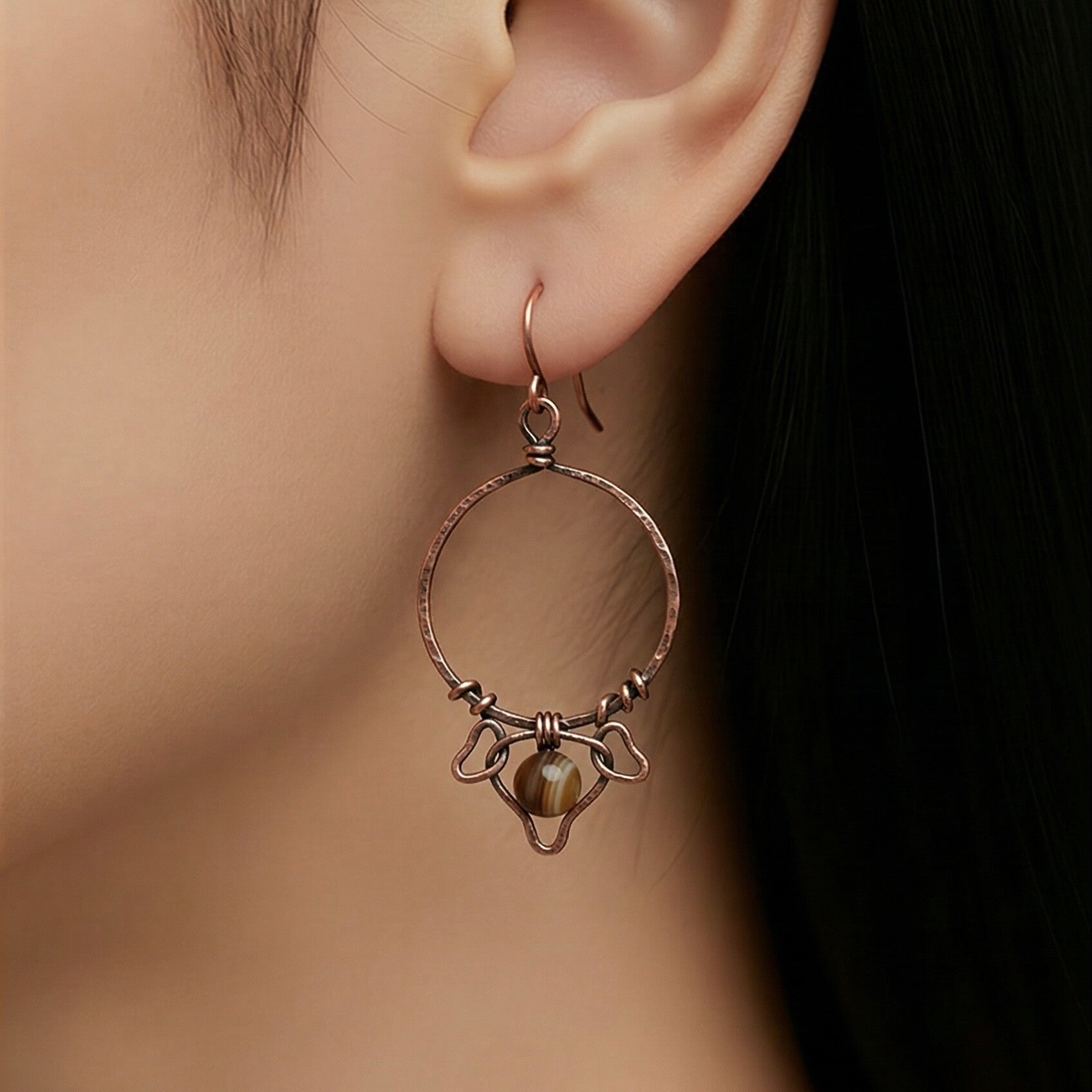 Unik håndlavet øreringe | Hoop & Drop - Blad dråbe