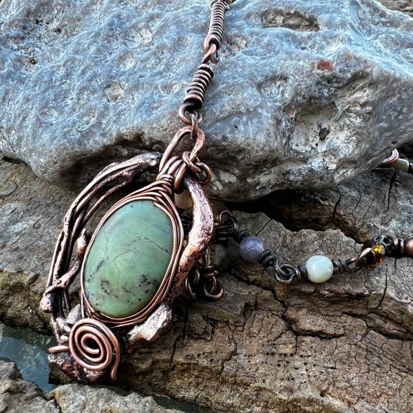 Unik håndlavet halskæde | Rootbound – Elowen |  Serpentine & Indisk Agat