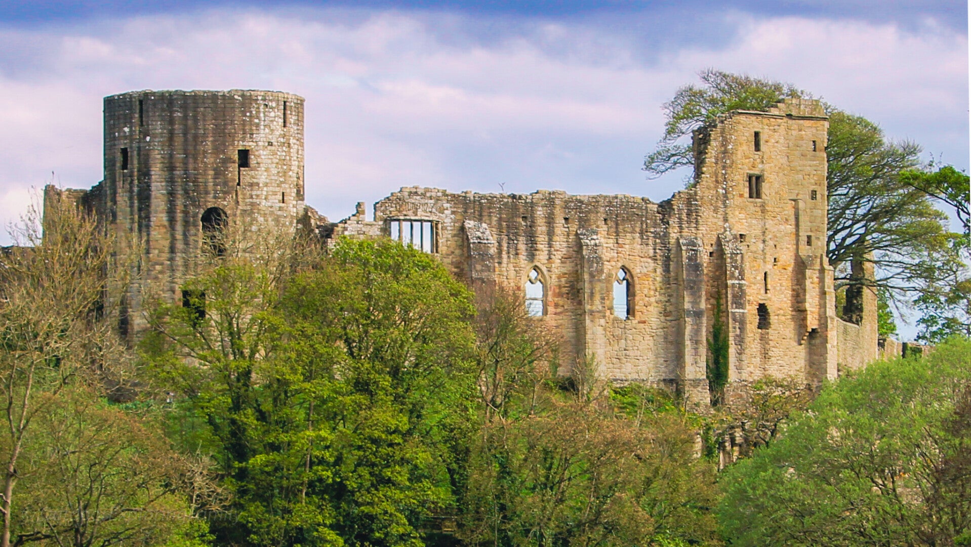 Barnard Castle with the River Tees in the foreground, a popular English Heritage site for visitors and walkers
