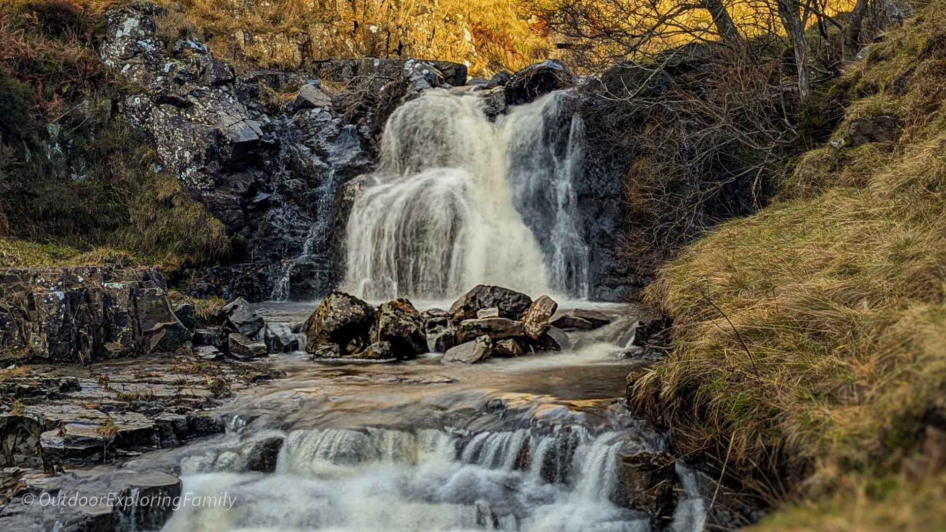 Flushiemere beck waterfall walk
