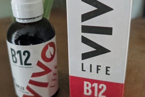 a bottle of vivo life b12