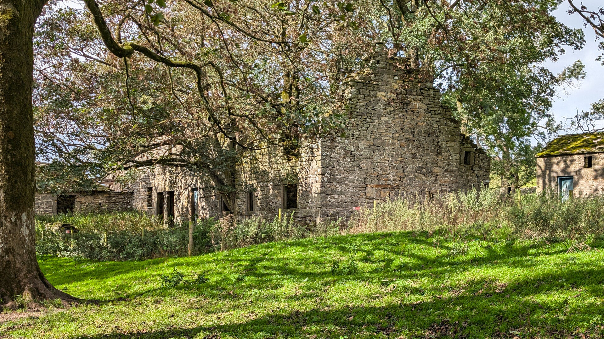 Ruins of Yew Tree Farm beside the public footpath near Hury Reservoir in Baldersdale, Teesdale