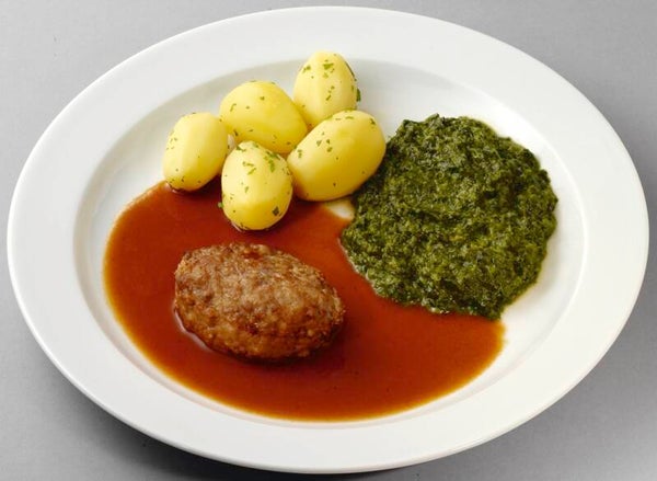 93097 Hausgemachte Rinderfrikadelle in herzhafter Bratensoße mit Rahmspinat und  Petersilienkartoffeln