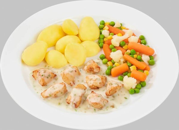 33758 Zarte Hähnchenfilets in Kräuter - Sauerrahmsoße dazu eine Gemüsemischung und Salzkartoffeln                         -Glutenfrei