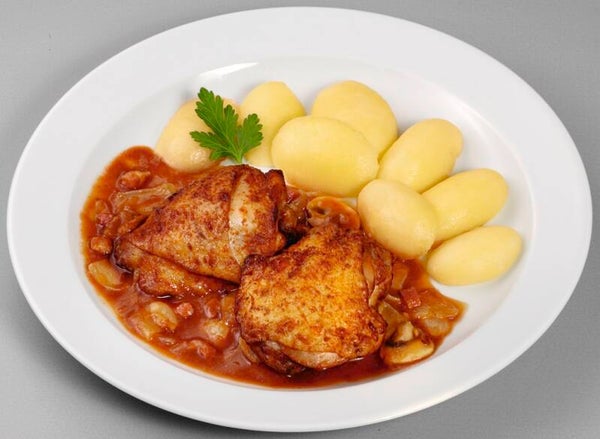 33785 Zwei Hähnchenoberkeulen in feiner Rotweinsoße, dazu Salzkartoffeln                                         -Glutenfrei, Laktosefrei-