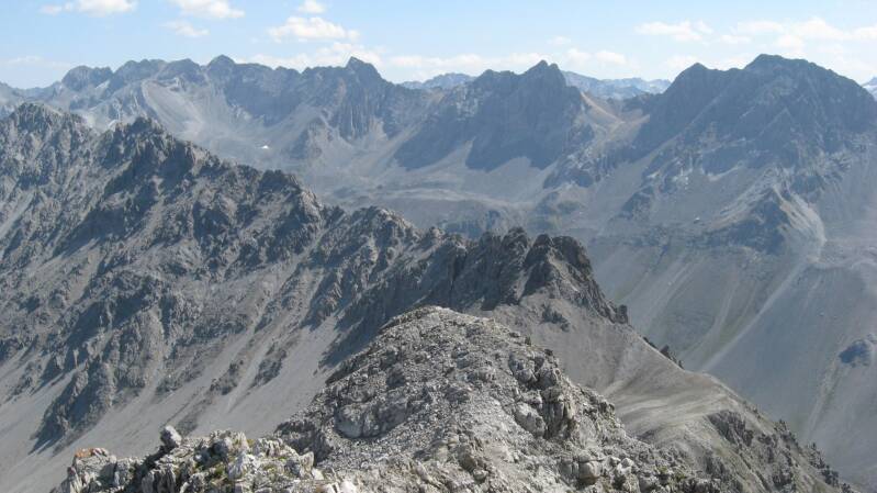 Tagestour Rundwanderung über den Stulsergrat und durch die Zügenschlucht