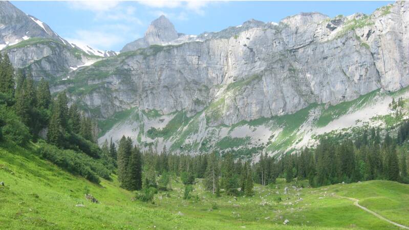 Tagestour Von Braunwald über Ortstock und Mären ins Muotathal