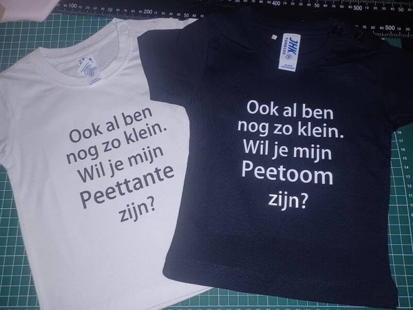 Tshirt met de vraag Wil jij mijn peettante/peetoom zijn
