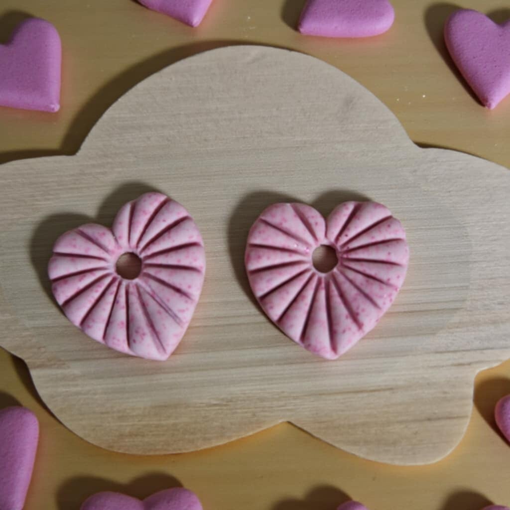 Pampilles coeur strié "Love"