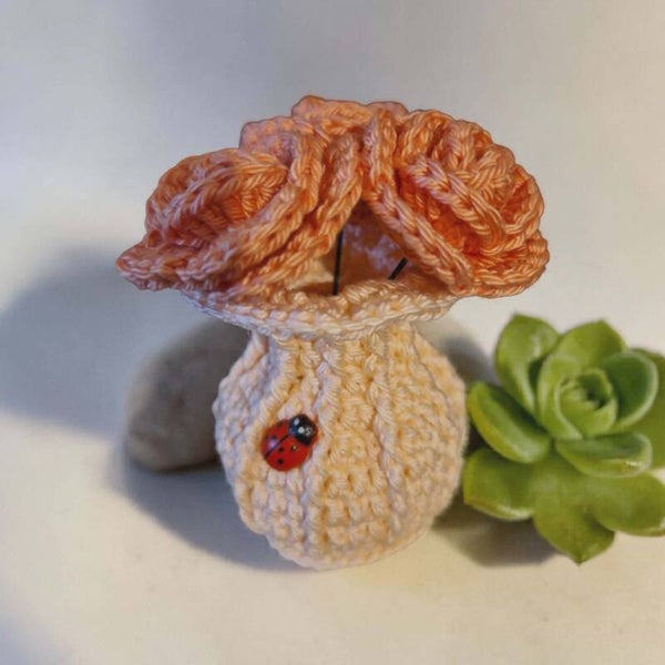 Mini vase et ses trois roses