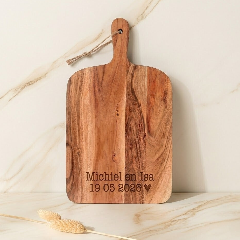 Borrelplank graveren met naam of tekst | XL Acacia