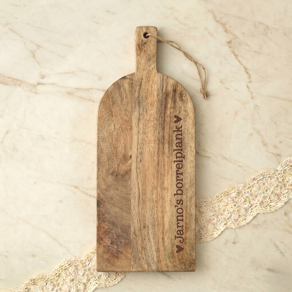 Borrelplank graveren | Mangohout
