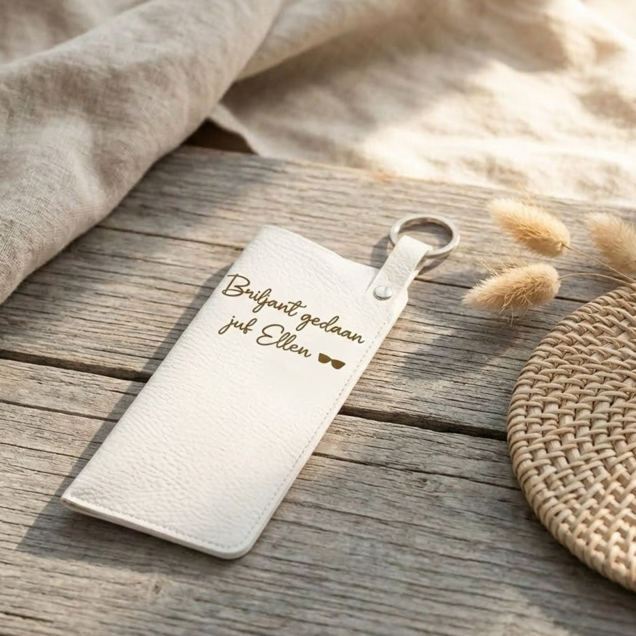 Juffen cadeau | Brillenetui met naam