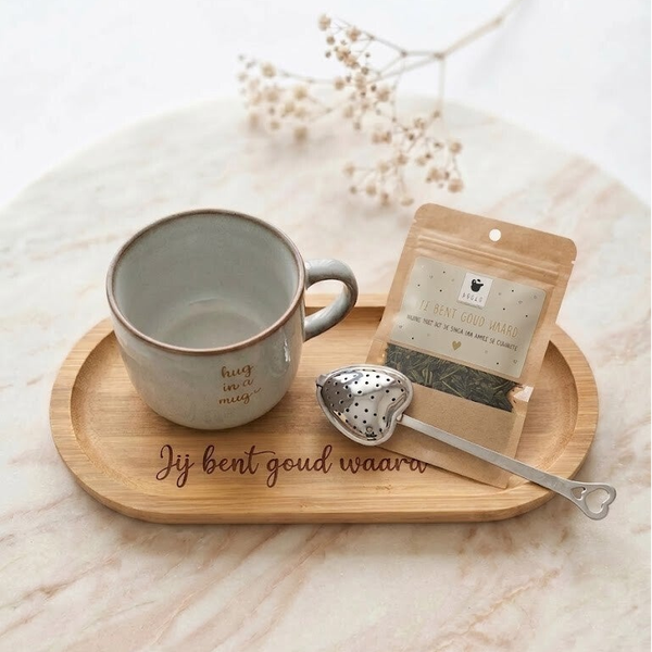 Cadeauset thee | Gepersonaliseerde mok + serveerplankje + wijnthee
