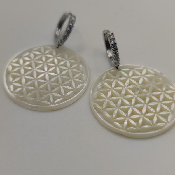 Blume des Lebens aus  Perlmutt