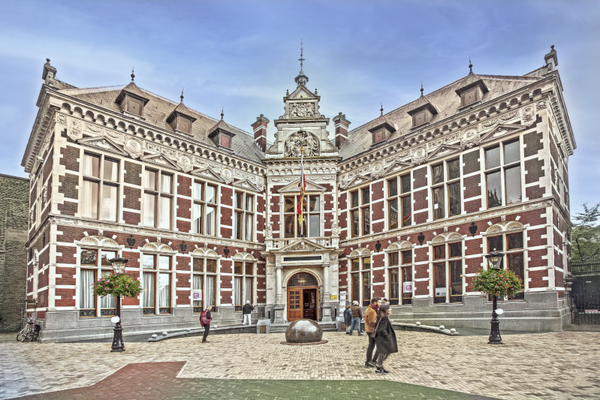10.Universiteit