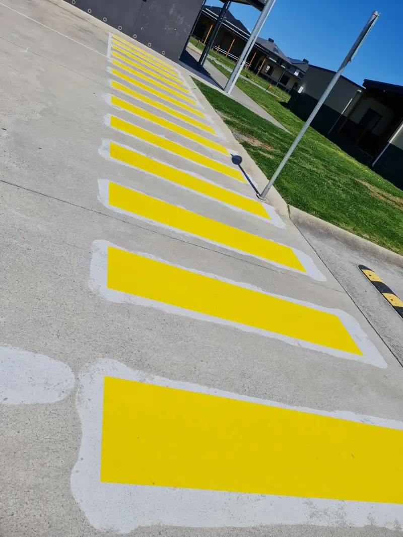 commercial-line-marking-high-grade-uv-resistant-epoxy.webp