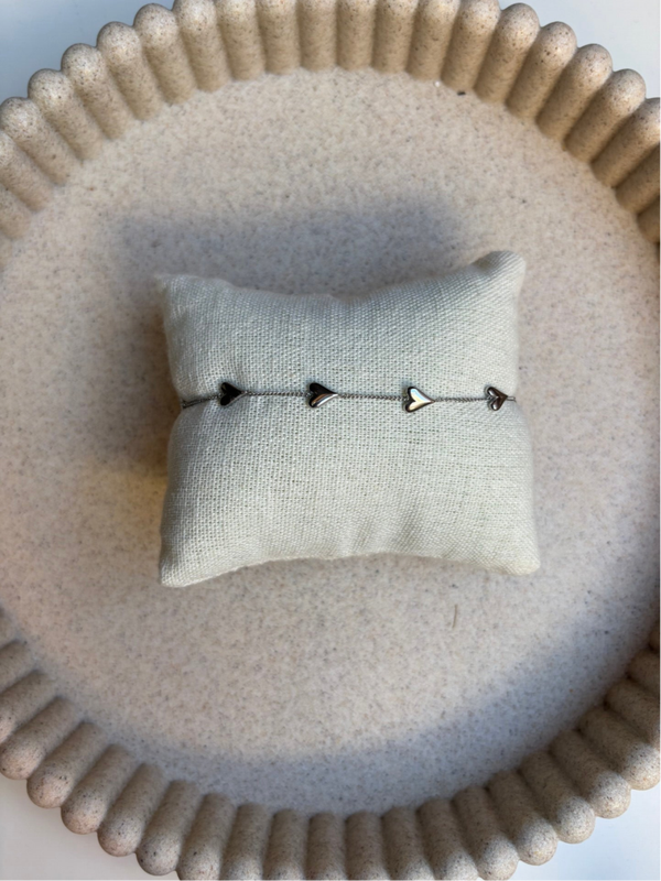 Armband 7 hartjes