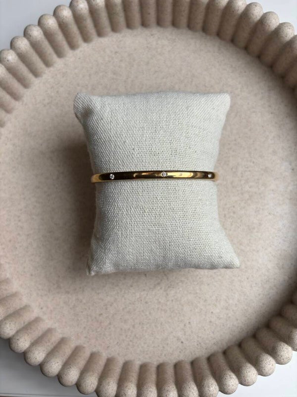 Bangle Holly