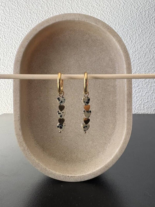 Oorbellen 5 Hartjes wit