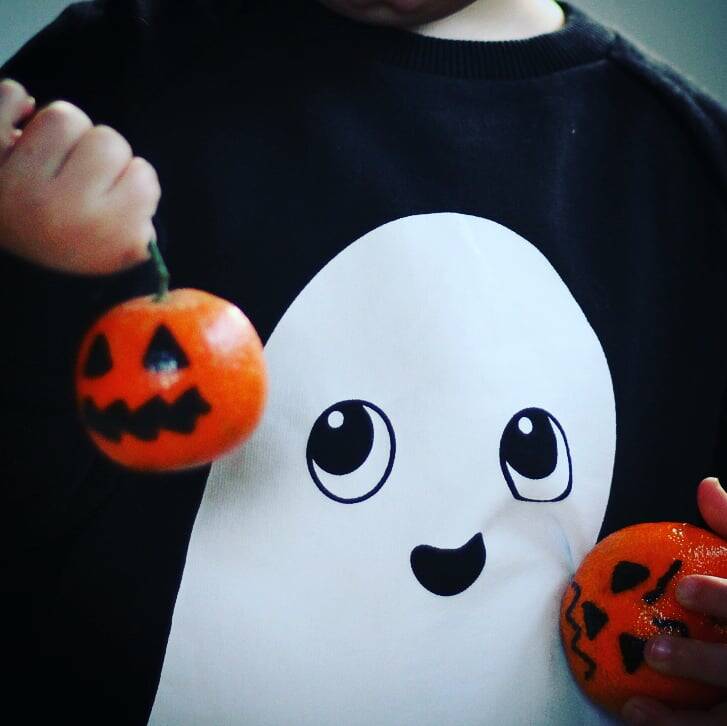 Halloween griezelige manderijntjes als snackje als gezond tussendoortje