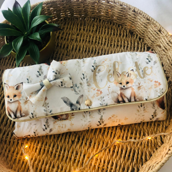 Pochette à barrettes