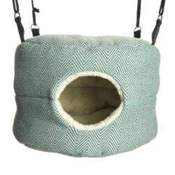 Little Friends Huge Hive Rat & Ferret Green Pack Size 30 x 30 x 25cm