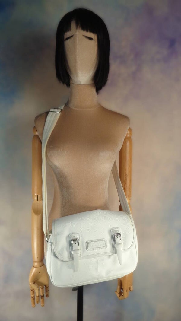 PA434 : Besace Longchamp