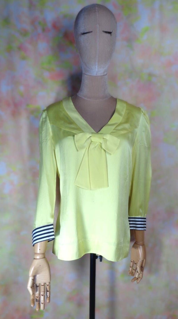 PA1176 : Blouse Cacharel T.M