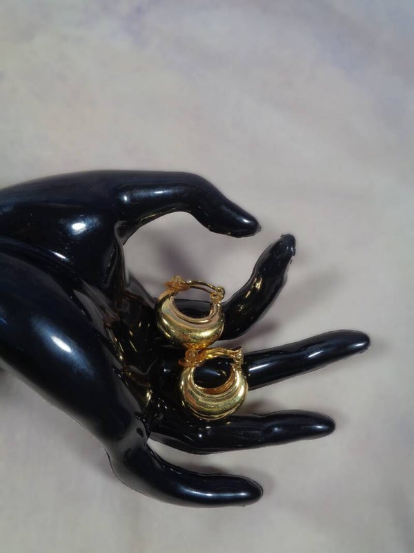 PA832 : Boucles d'oreille Nina Ricci