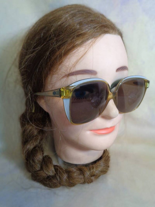 PA2111 : Lunettes de soleil Christian Dior