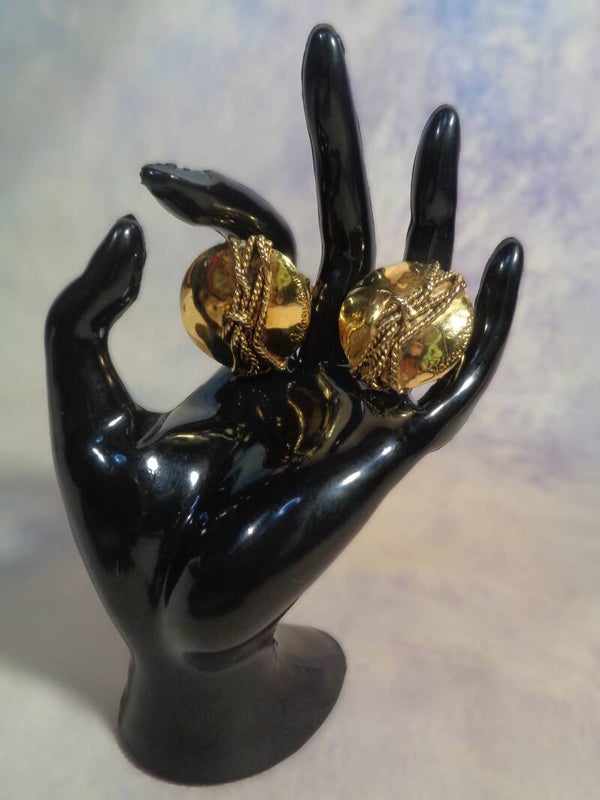 PA833 : Clips Sidney Caron