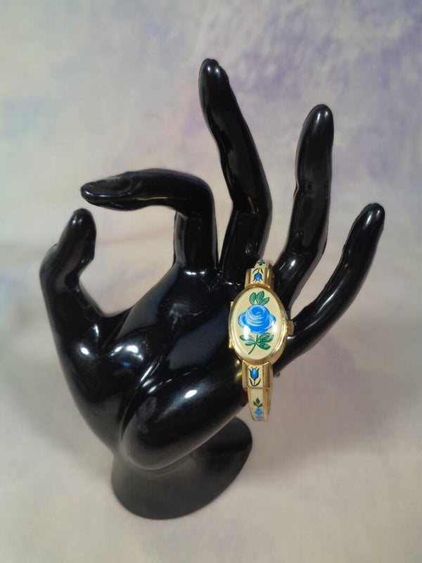 PA817 : Montre à secret 50's