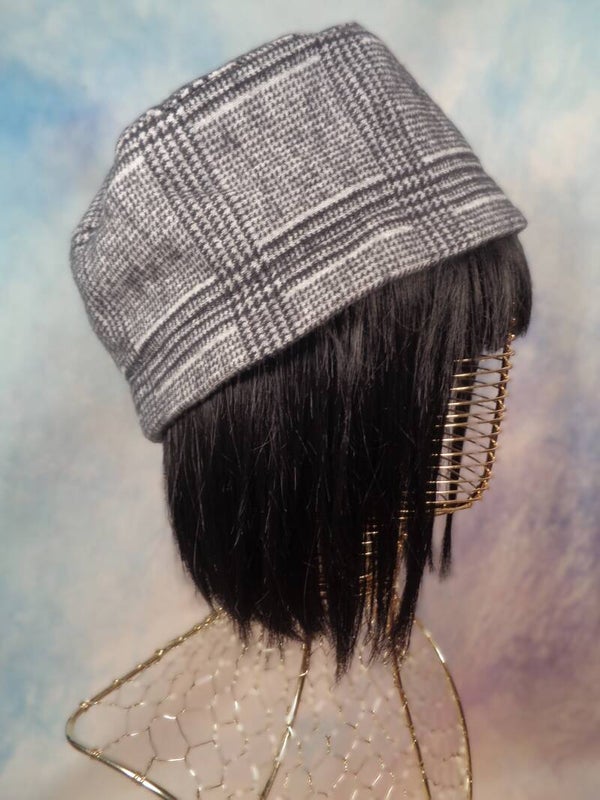 PA867 : Chapeau Yves Saint Laurent