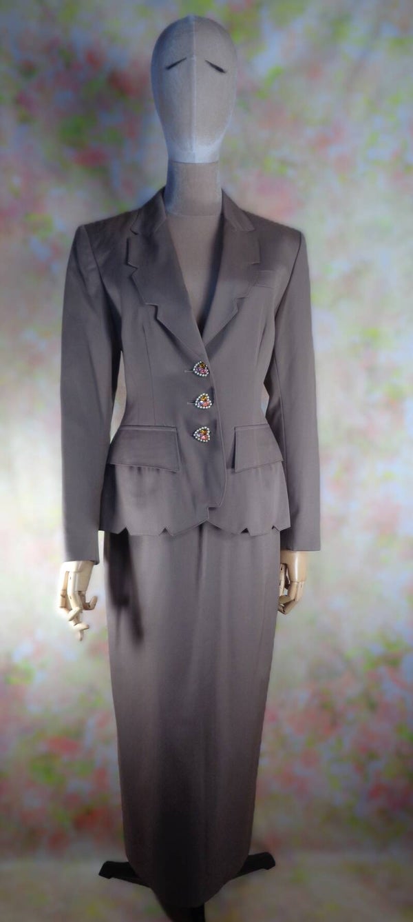 PA334 : Ensemble Lolita Lempika T.42