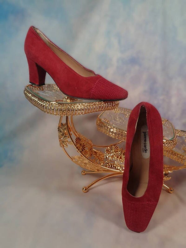 PA517 : Trotteurs Pierre Cardin P.39