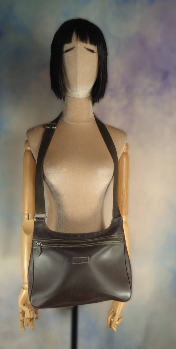 PA467 : Pochette Longchamp